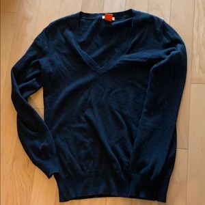 Black v neck sweater